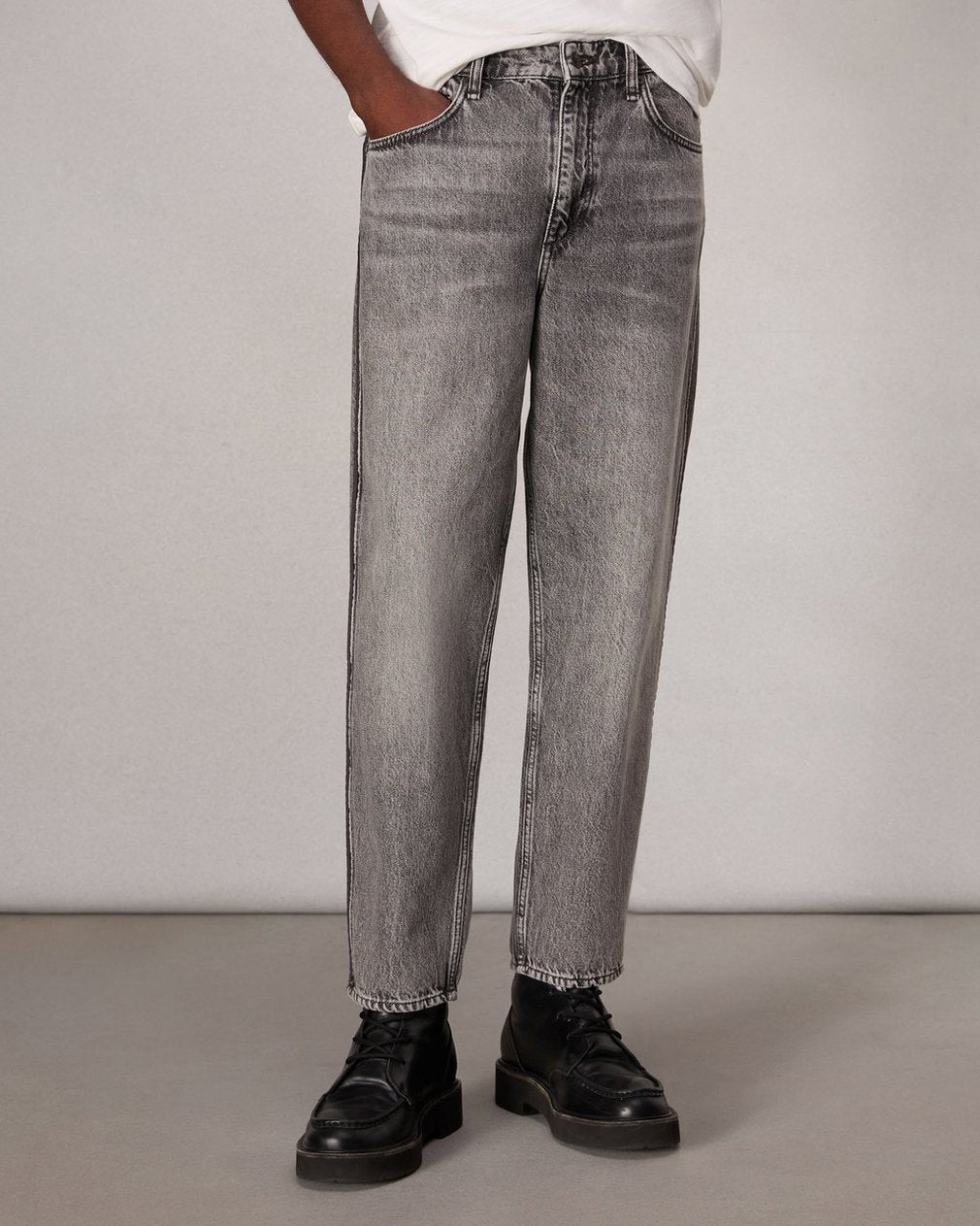 rbTAPER Fit Jean - Greystone
