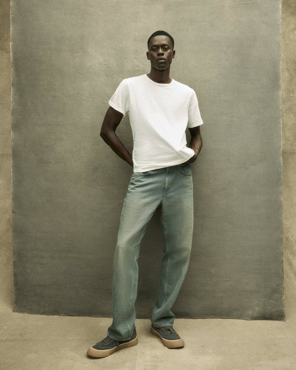 Fit 4 Straight Jeans - Sepia Indigo