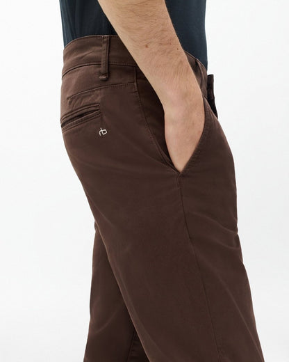 Fit 2 Stretch Twill Chinos - Mid Brown