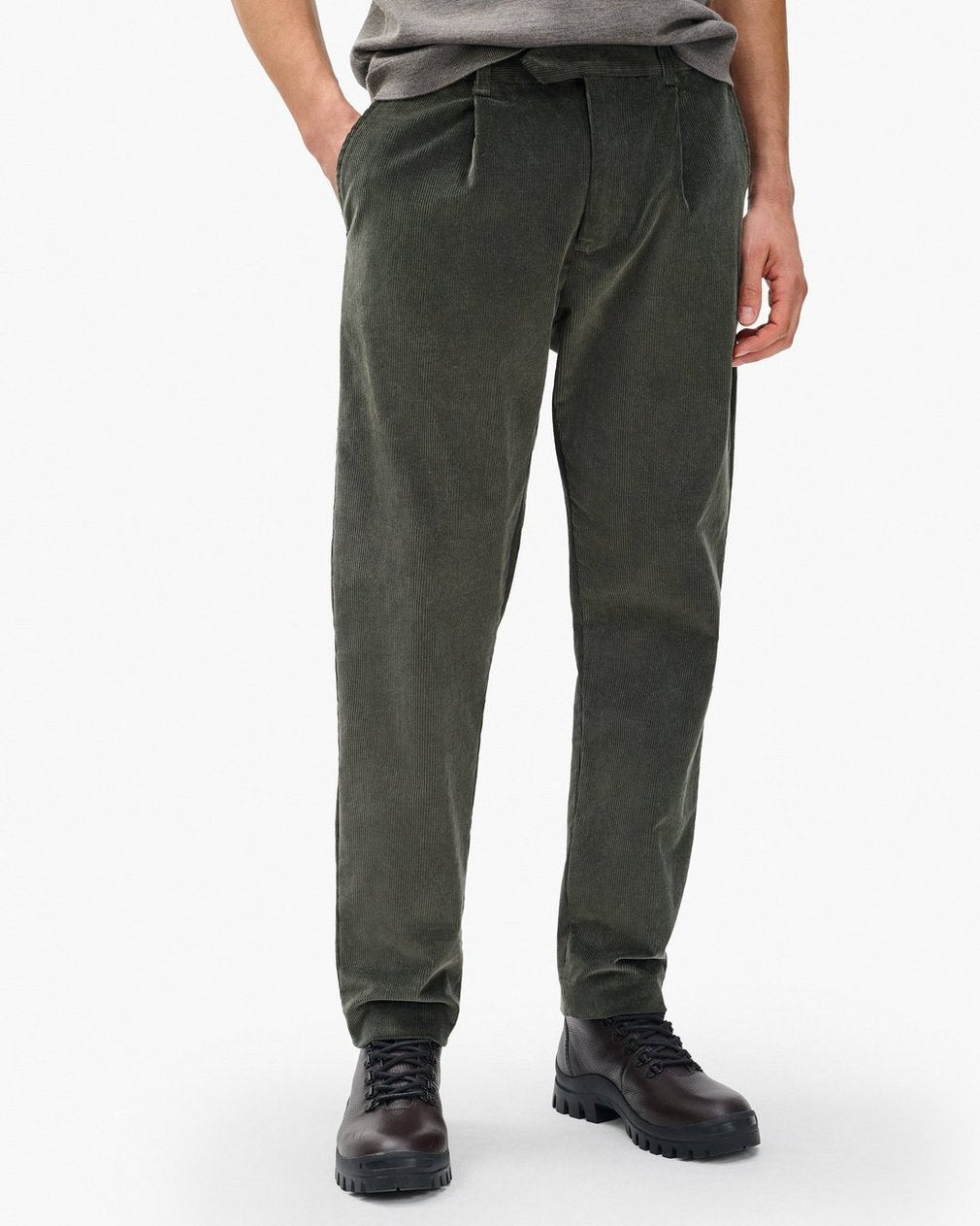 Evan Pleated Corduroy Trousers - Dark Shadow