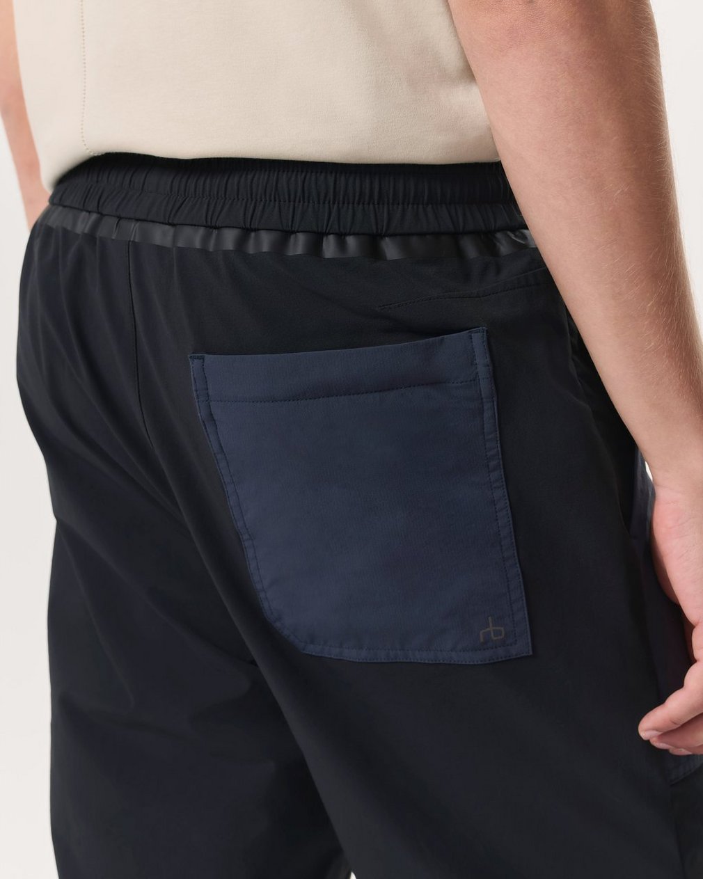 Robert Color-Blocked Jogger Pants - Jet Black