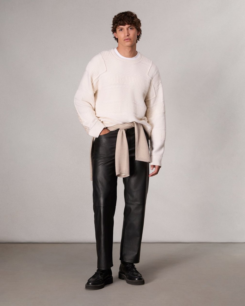 Colton Relaxed Fit Wool-Blend Sweater - Ivory