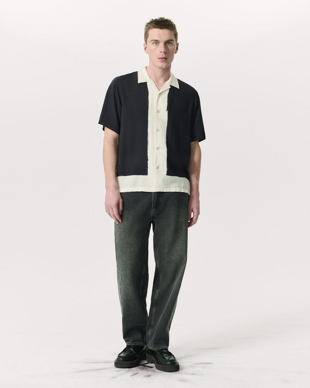 Avery Relaxed Fit Painterly Print Woven Shirt - Navy Anthony Print