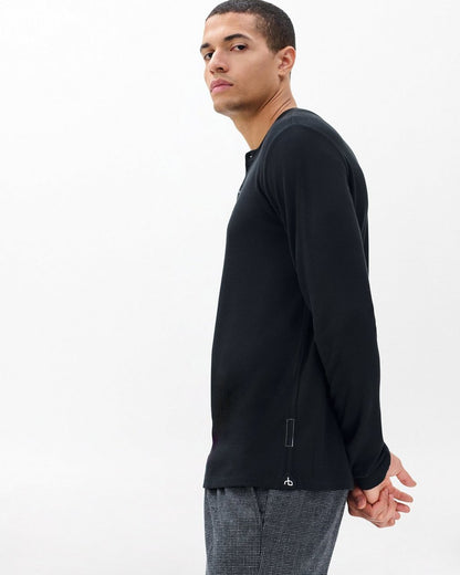 Tech Waffle Henley - Black